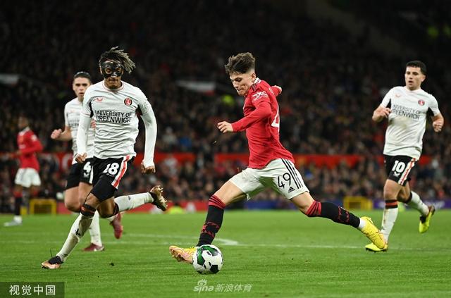 使他们在各 使他们在各